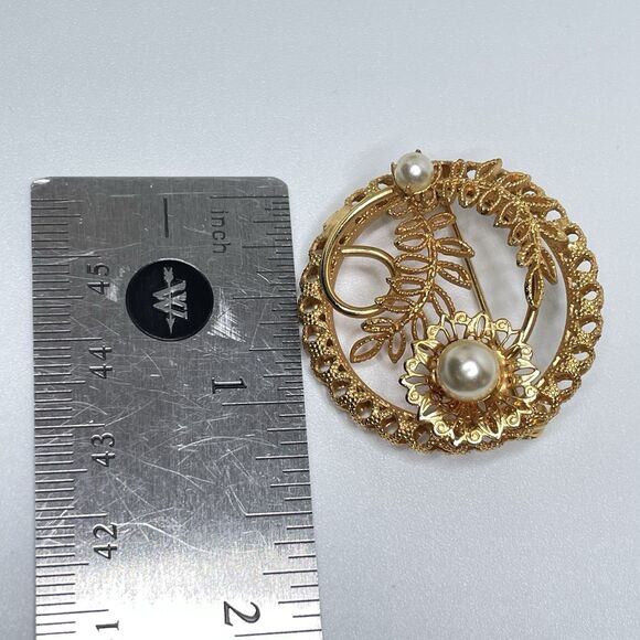 Vintage Gold Plated Faux Pearl Flower Circle Brooch Pin  Cute Stunning Boho - Picture 4 of 5